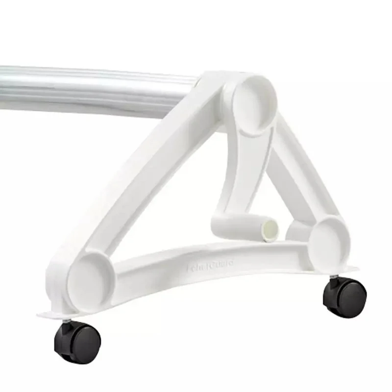 Base d'enrouleur sur roulettes pour toile solaire