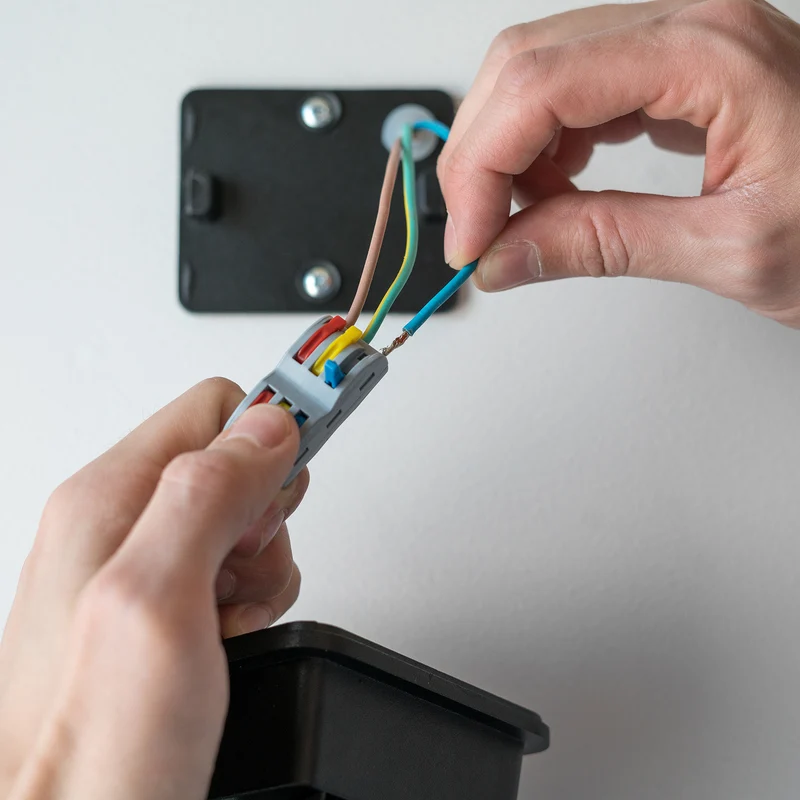 Hombli Smart Wall Light
