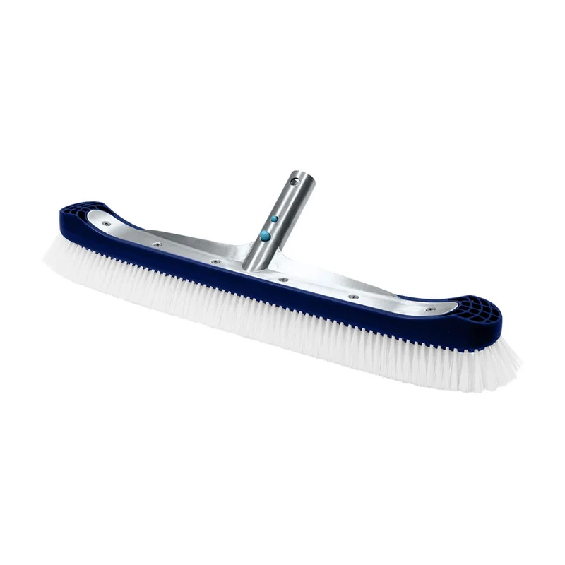 Brosse renforcée pour parois de piscine