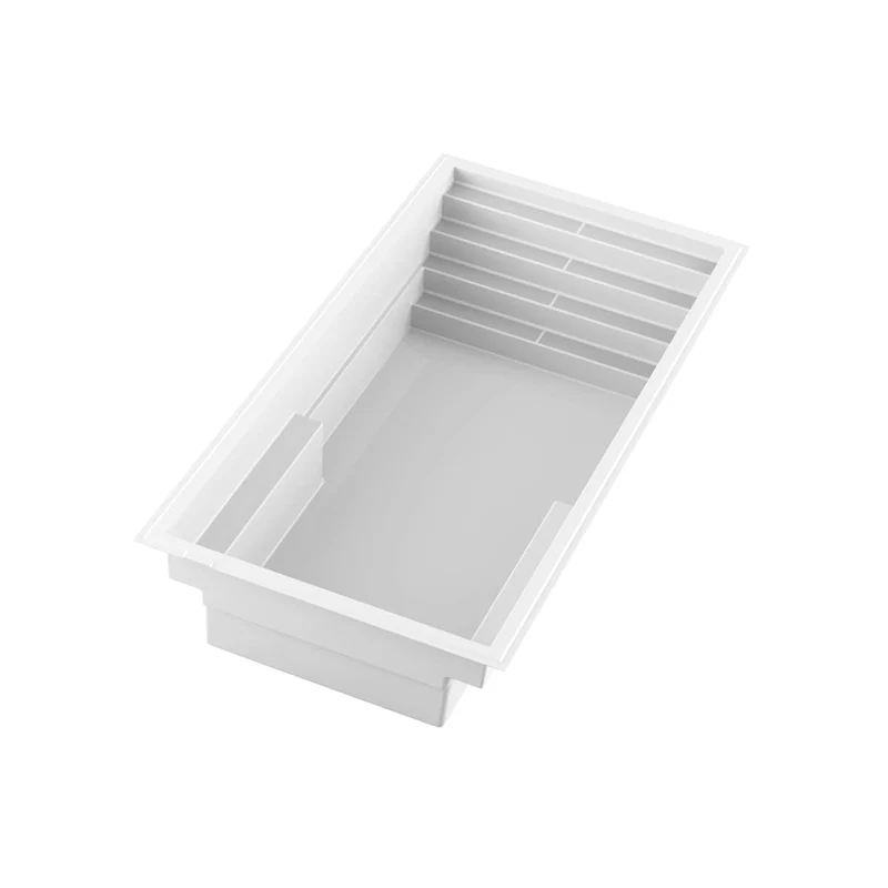 Piscine en fibre de verre - 13 x 27 pi