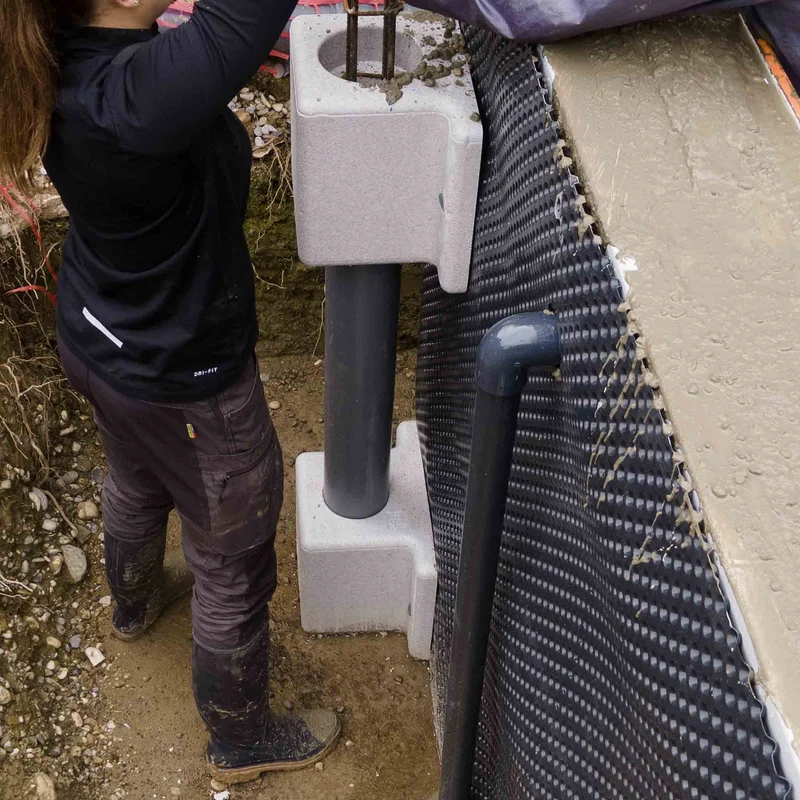 Supports de dallage piscine en polystyrène – Coffrage pour plage désolidarisée