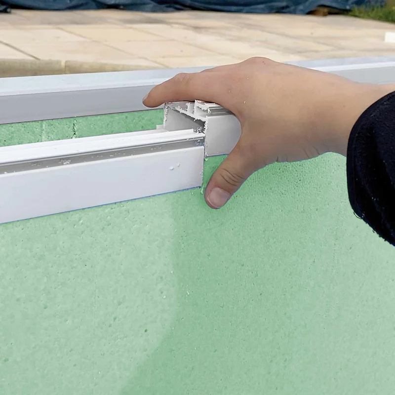 Rail d’accrochage U long 2,40 m | Waterbox