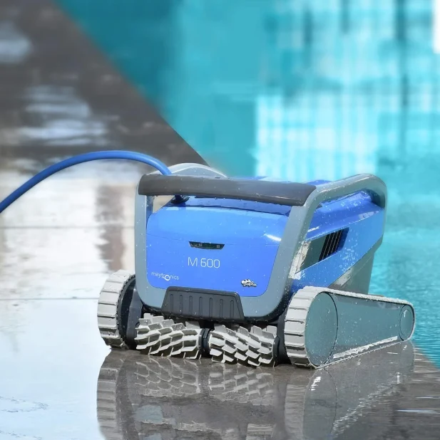 Aspirador de Piscina Eléctrico e Automático MAYTRONICS DOLPHIN M600 Active X6 limpa fundos robot