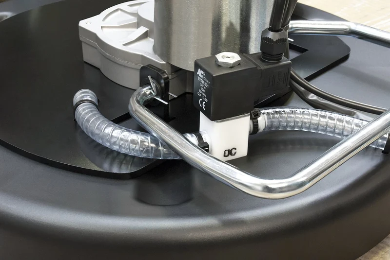 Autolaveuse Lavor autotractée Free Evo 50BT (44l)