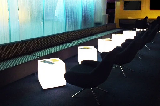 Table d'appoint Twist Production - Modèle BLOK Lux