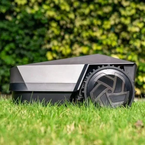 iSPEED – Tondeuse Robotisée Automatique pour Pelouse