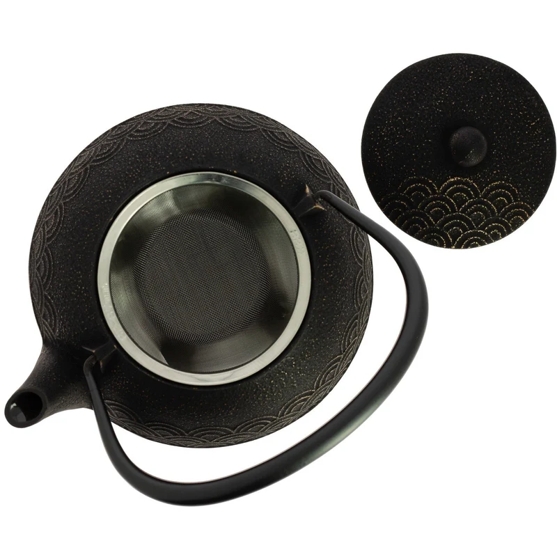 Tetera Iwachu Seigaiha Negra Dorada 900 ml