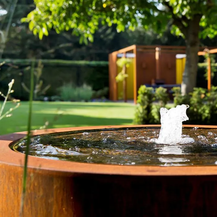 Table d'eau rond en acier corten 145 x 75CM - Avec 1 fontaine + LED