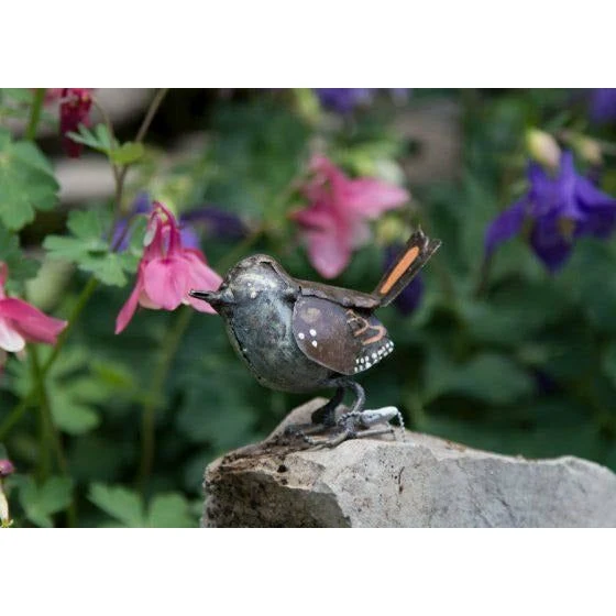 Troglodyte mignon - Oiseau décoratif en métal recyclé