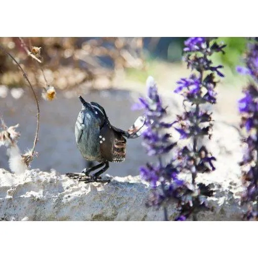 Troglodyte mignon - Oiseau décoratif en métal recyclé