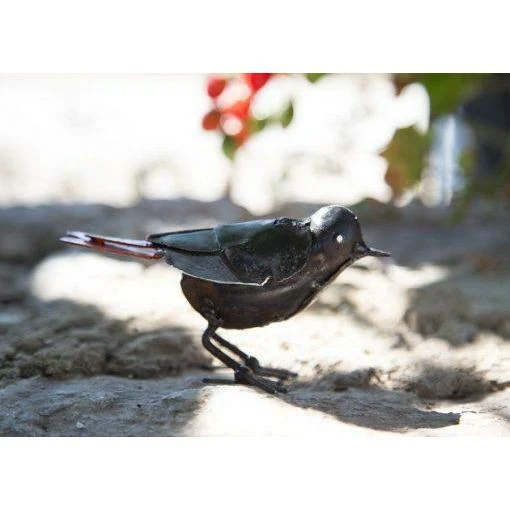 Rouge queue - Oiseau décoratif en métal recyclé