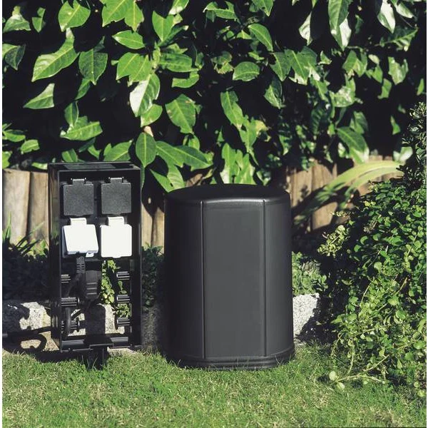 InScenio FM-Master 3 - 1 prise normale & 3 télécommandées (+dimmer) - Multiprise de bassin et jardin de qualité - Oase