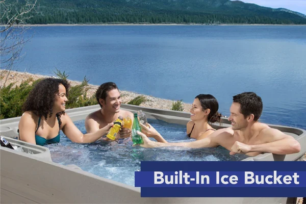Spa 5 places Freeflow Excursion Premier – Arctic White / Charcoal