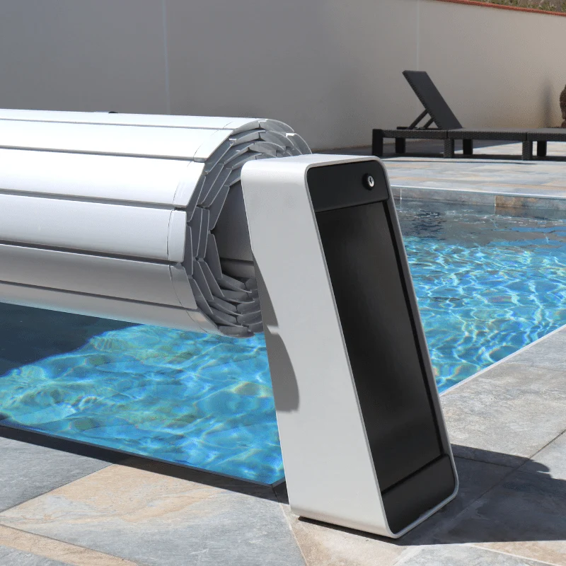 AstralPool Bellasun Cubierta automática solar elevada para piscina