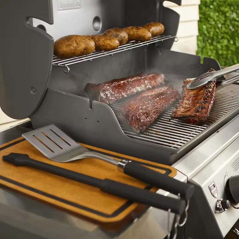 Pack Weber Spirit E-425 + Utensílios Precision + Oferta Forma Tarte