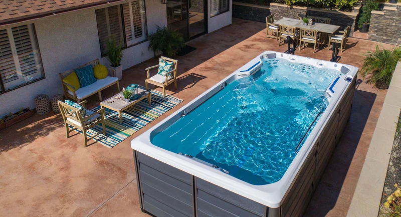 X500 · Endless Pools