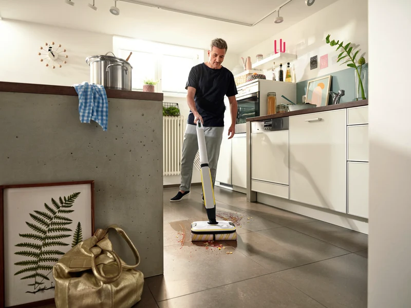 Kärcher FC7 - aspire et lave