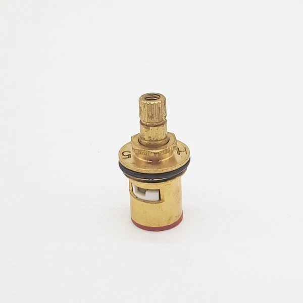 Valve de brumisateur pour douche solaire