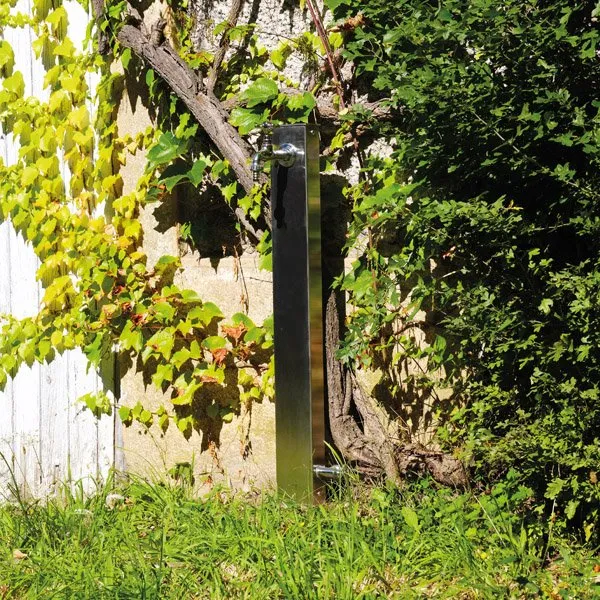 Fontaine borne jardin Fontana Quadrata Inox