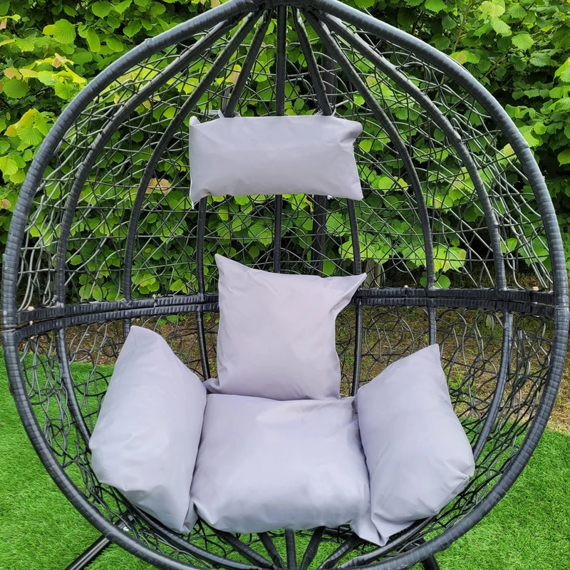Chaise Suspendue en Rodin Noir