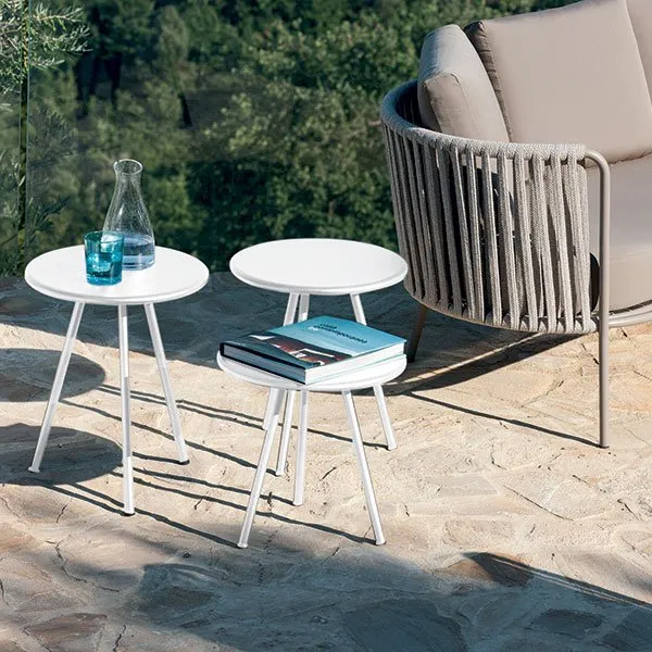 Tables gigognes jardin Triade