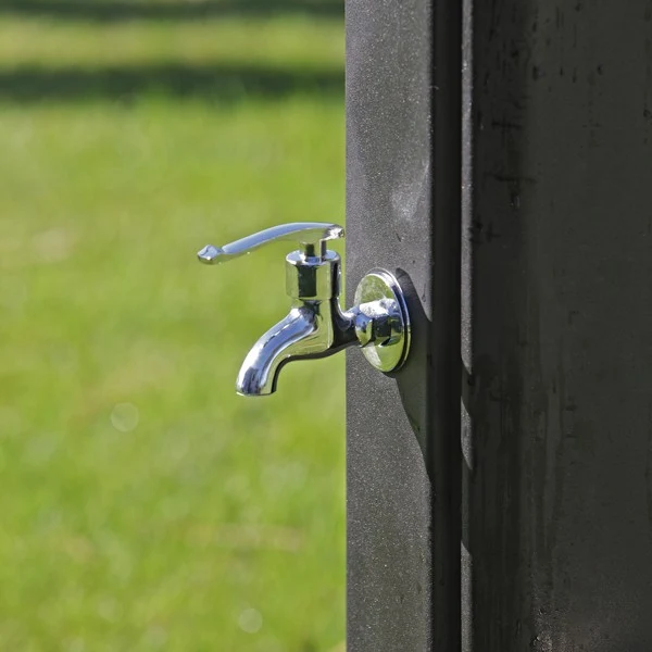 Douche solaire borne Little Shower +