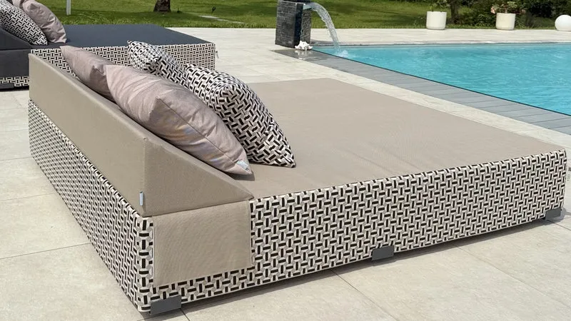 BED DE PLAGE ET PISCINE "MONTAGNE" - Cozip
