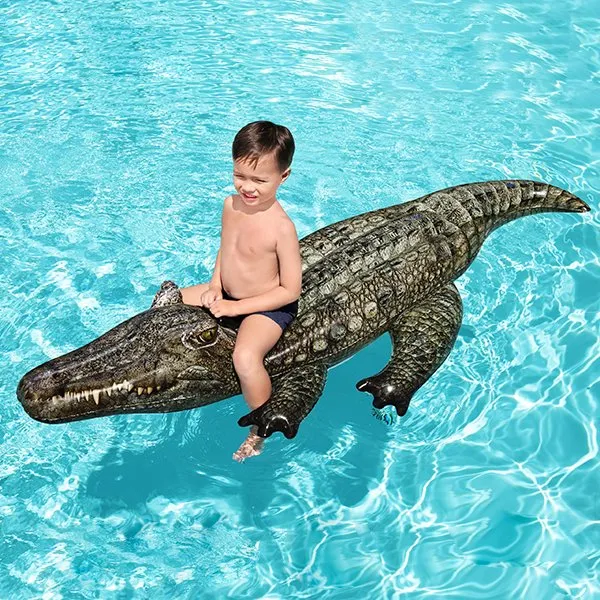 Crocodile gonflable piscine