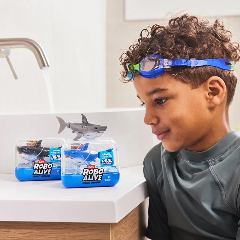 Requin robot piscine Robo Shark