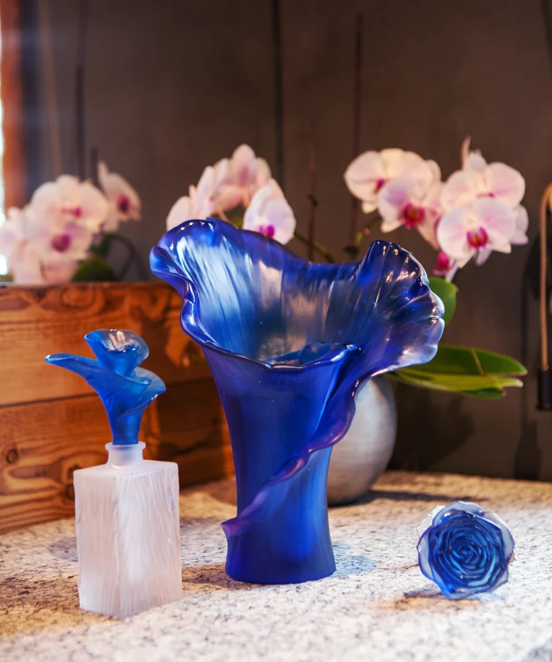 Arum Vase moyen modèle Bleu nuit