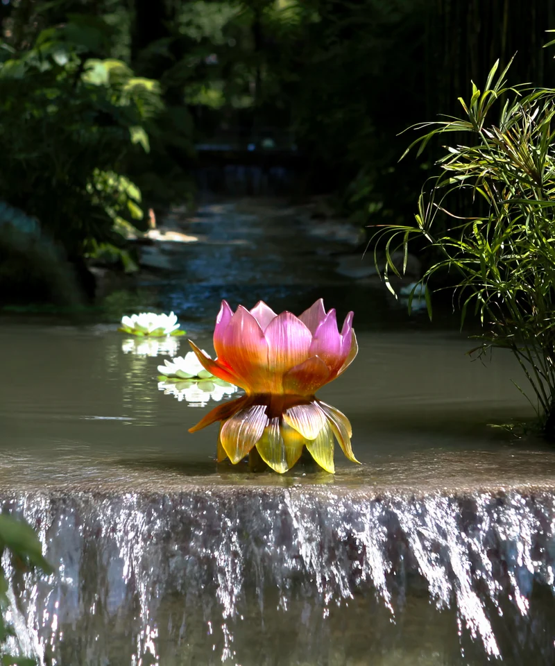 Jardin de Lotus Vase moyen modèle 175ex