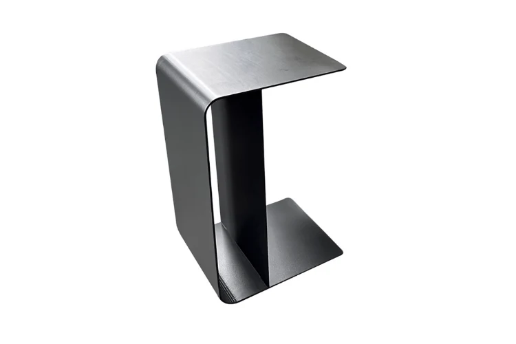 Table d'appoint u-side
