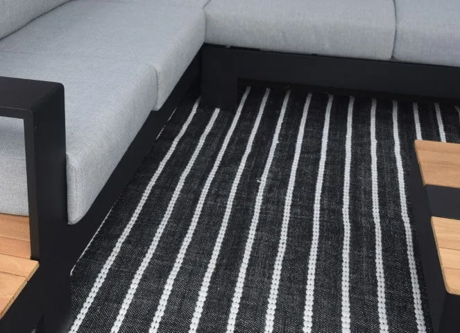 Tapis noir ligné - Collection Graphite