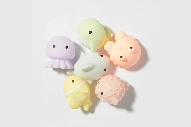 Jouets en forme d'animaux pour la piscine ou le bain Sunnylife