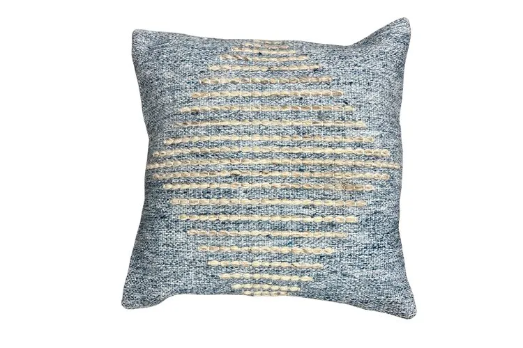 Coussin bleu à motifs 18po x 18po - Collection Océan