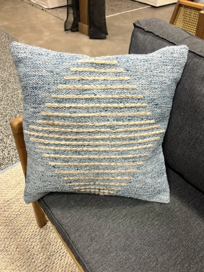 Coussin bleu à motifs 18po x 18po - Collection Océan