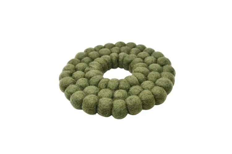 Repose plat en laine vert 19cm